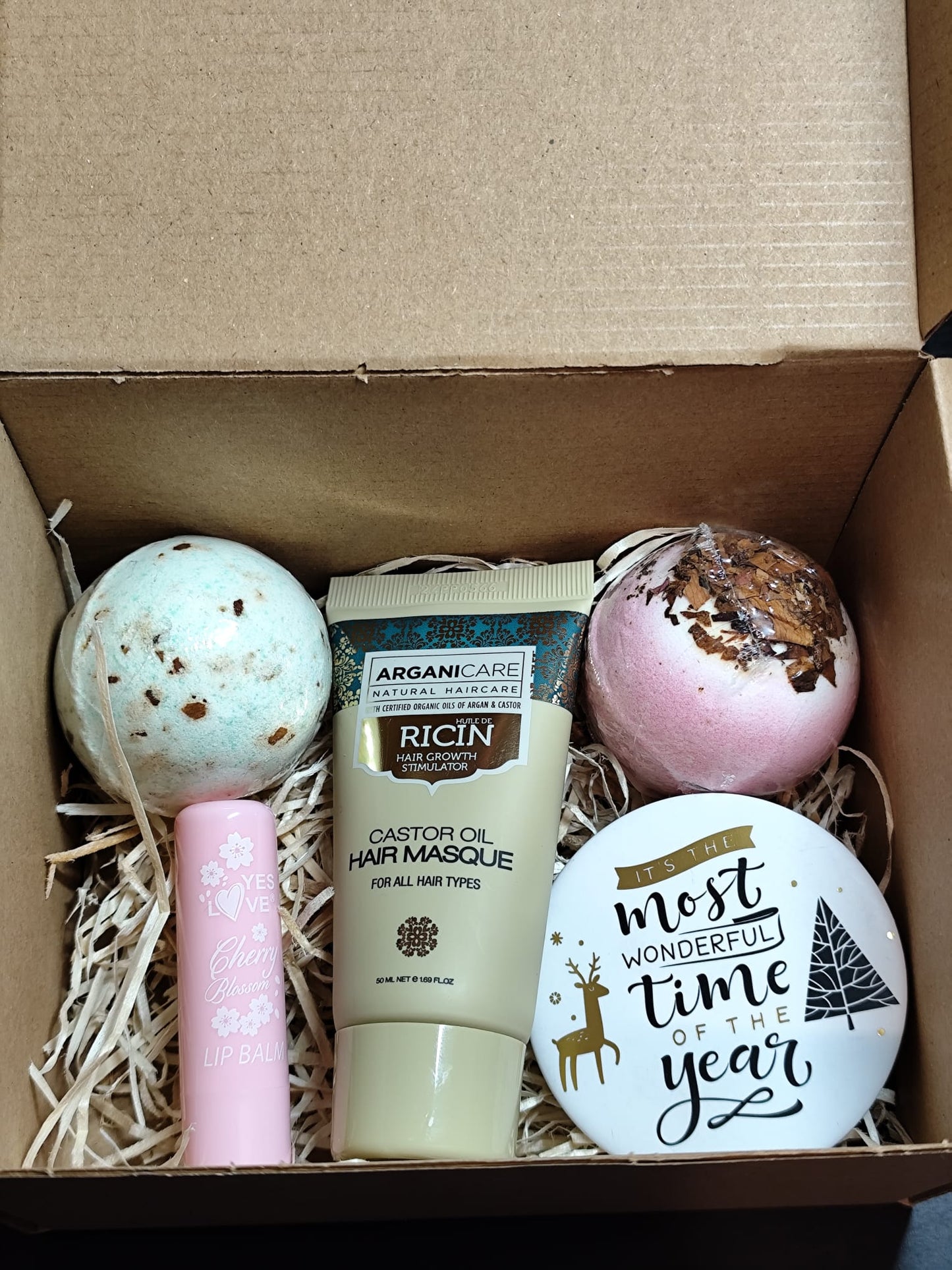Set regalo Mascarilla Arganicare + Jabón de tocador + Espejito + labial de manteca